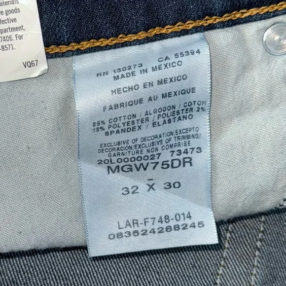 Wrangler men's jeans 32x33 . Dark wash, blue, straight fit, cotton, 5 pocket - Picture 9 of 9